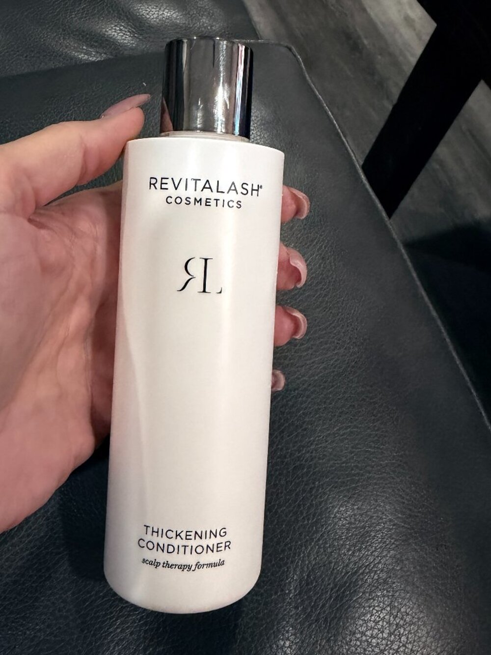 NWT RevitaLash Cosmetics Thickening Conditioner 8.5 oz Full Size